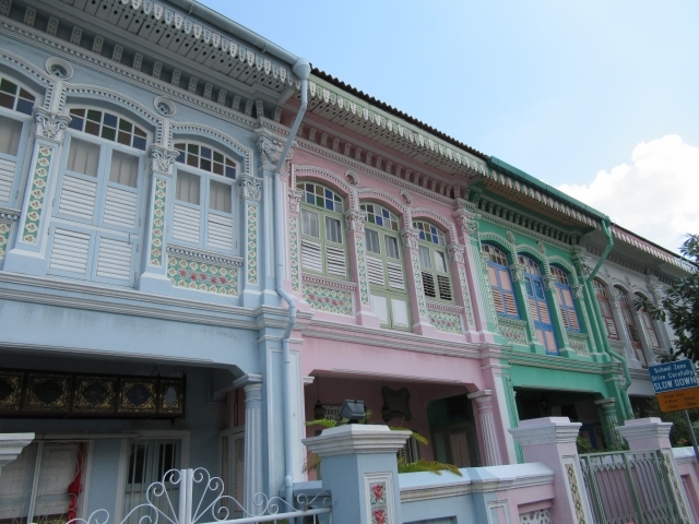 プラナカンの文化とは?おしゃれな陶器や建物が有名な文化をご紹介!