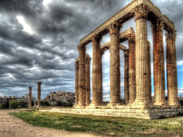 ギリシャの治安って実際どうなの？旅行で注意が必要なポイントをご紹介！