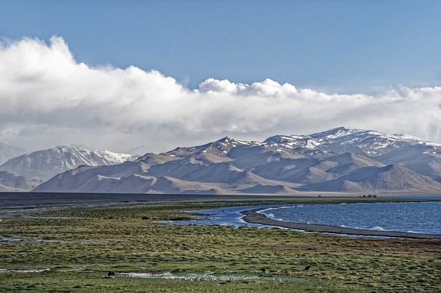 パミール高原ってどこにある?絶景が見られる秘境をご紹介!