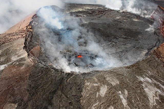 キラウエア火山ってどんなところ？観光への噴火の影響や見どころをご紹介！