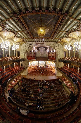 カタルーニャ音楽堂のツアーの違いは?予約方法も解説!