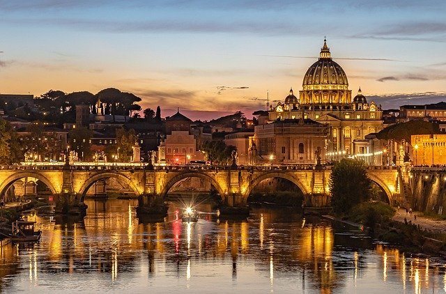 ローマ観光といえばココ！10つの有名な定番の見どころをご紹介！