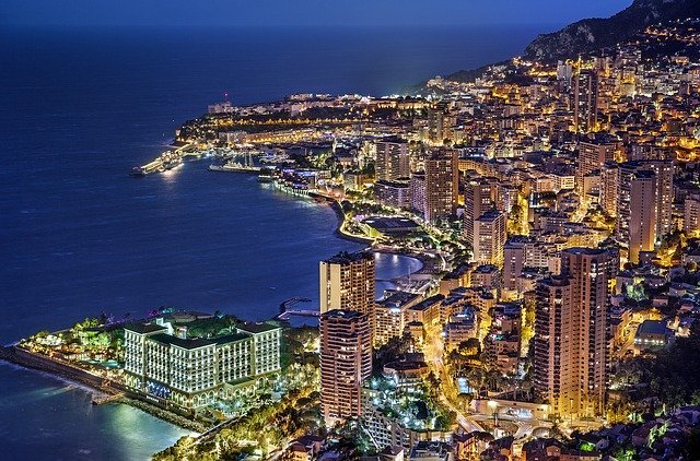 【世界2位の狭小国】モナコの面積はどれくらい？狭さをわかりやすく比較解説！