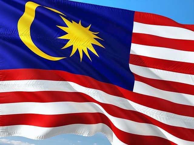 マレーシアの公用語は何？マレー語？マレーシア語？英語？